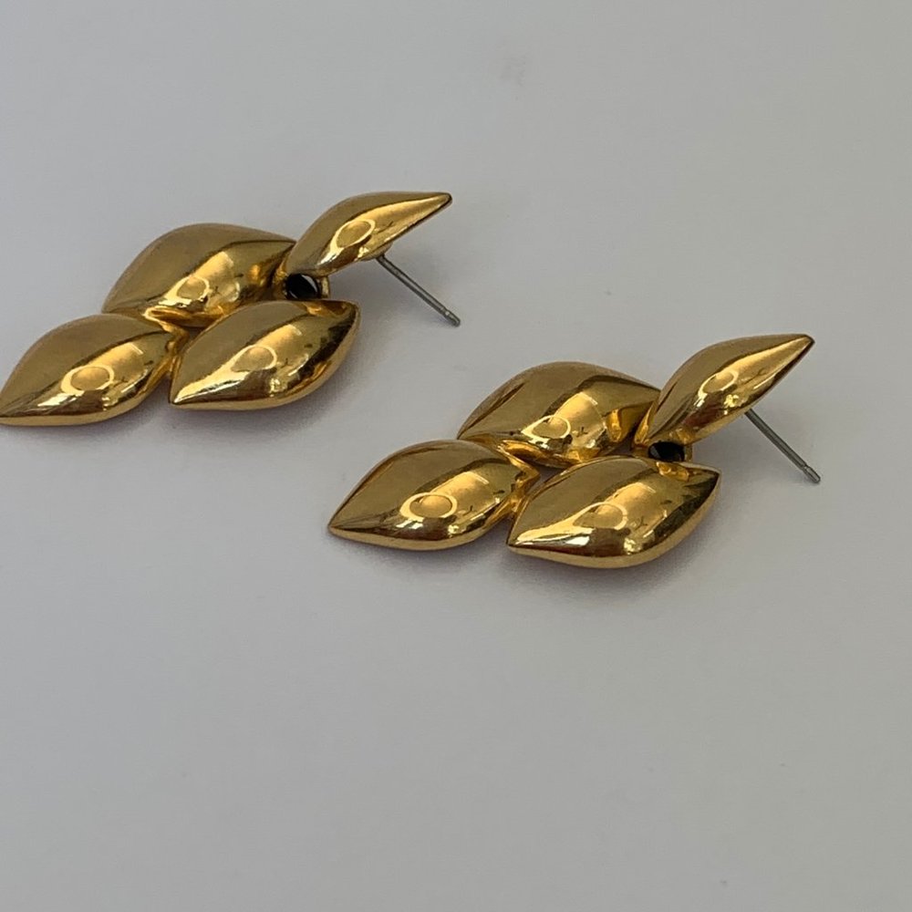 VINTAGE NAPIER PIERCED EARRINGS